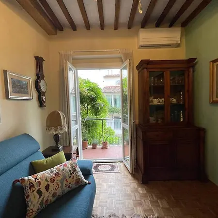 Rugby San Frediano Charming * Φλωρεντία